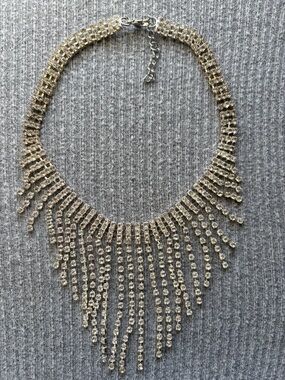 Vintage silver tone rhinestone embedded dangly sparkly statement necklace